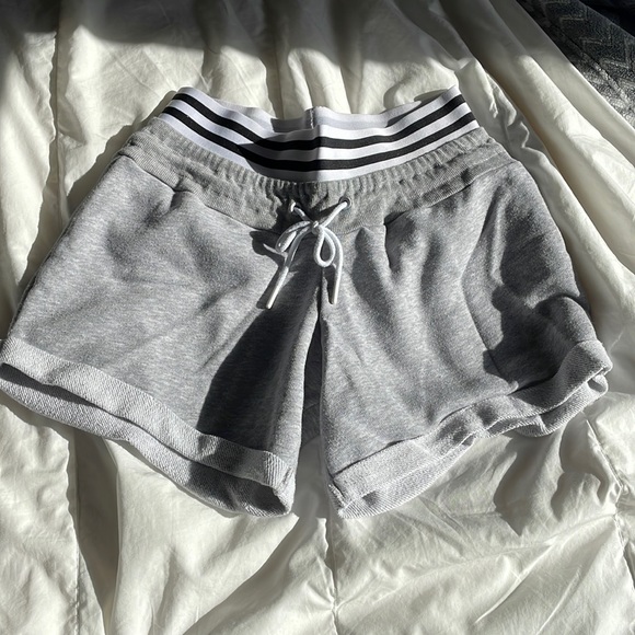 Adidas shorts - Picture 1 of 2